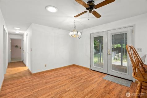 7534 Illahee Road NE Bremerton WA 98311