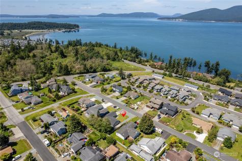 3909 W 3rd Street Anacortes WA 98221
