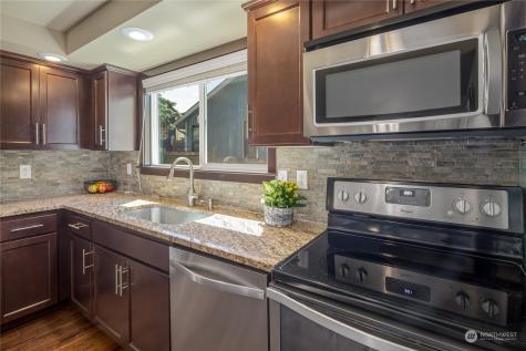 3909 W 3rd Street Anacortes WA 98221