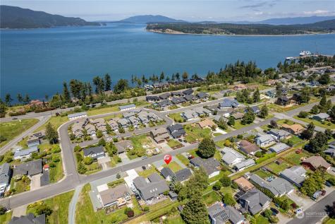 3909 W 3rd Street Anacortes WA 98221