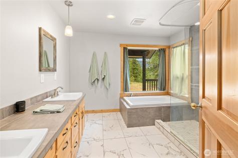 960 Forest Grove Cle Elum WA 98922