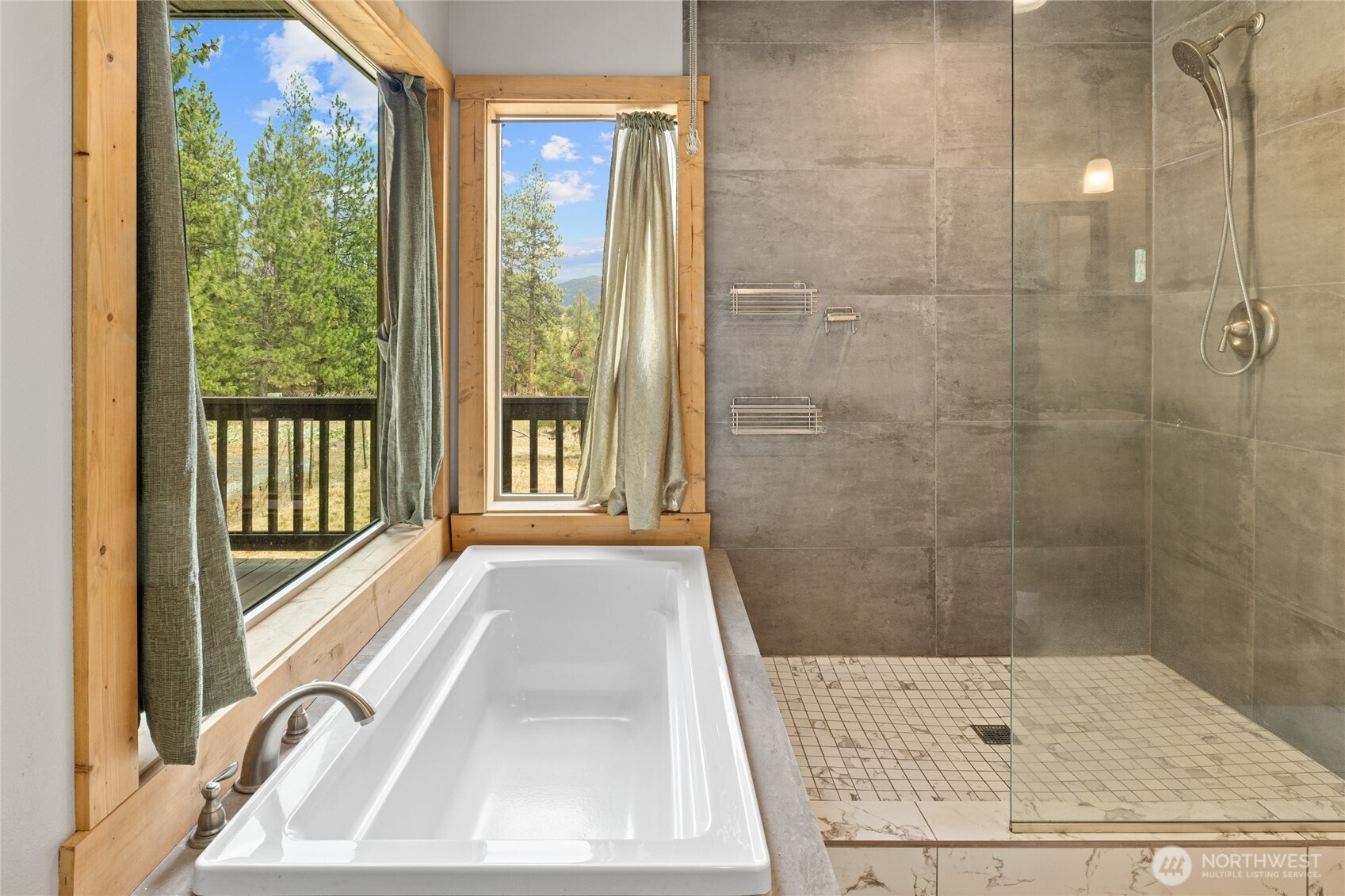 960 Forest Grove Cle Elum WA 98922