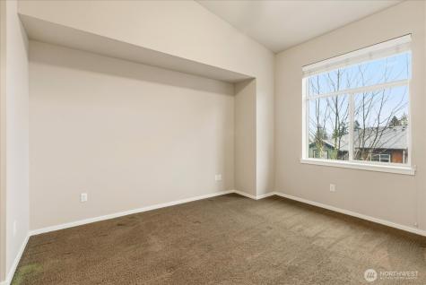 16526 1st Park SE Bothell WA 98012