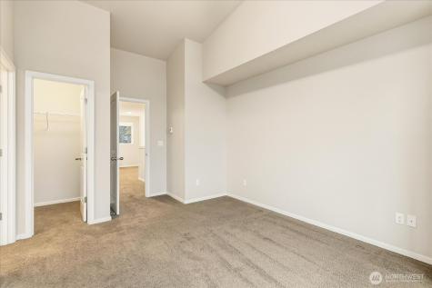 16526 1st Park SE Bothell WA 98012