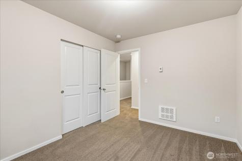 16526 1st Park SE Bothell WA 98012