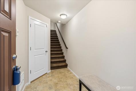 16526 1st Park SE Bothell WA 98012