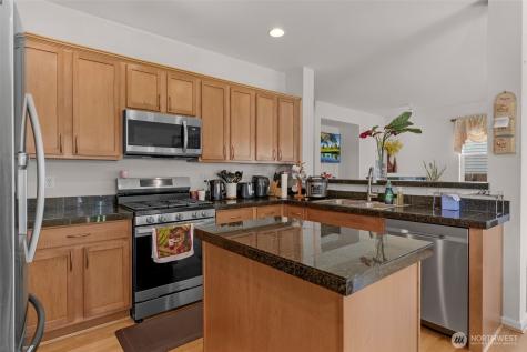 2209 164th Avenue Ct E Lake Tapps WA 98391