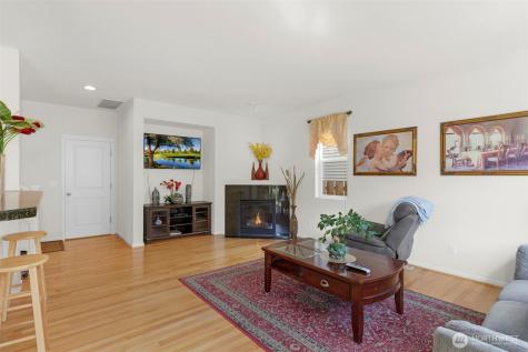 2209 164th Avenue Ct E Lake Tapps WA 98391