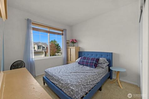 2209 164th Avenue Ct E Lake Tapps WA 98391