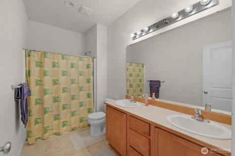 2209 164th Avenue Ct E Lake Tapps WA 98391