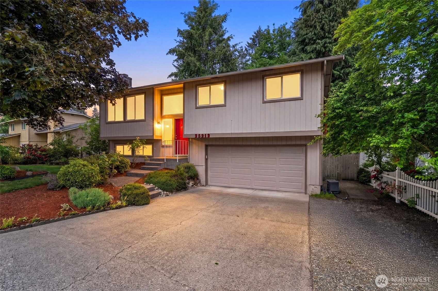 25312 144th Place SE Kent WA 98042