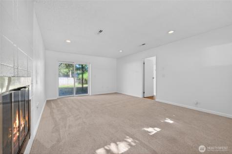 25312 144th Place SE Kent WA 98042