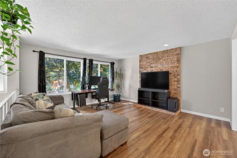 25312 144th Place SE Kent WA 98042
