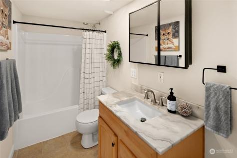 16660 51st Avenue S Seatac WA 98188
