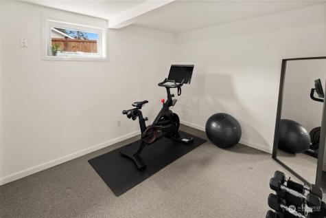 16660 51st Avenue S Seatac WA 98188