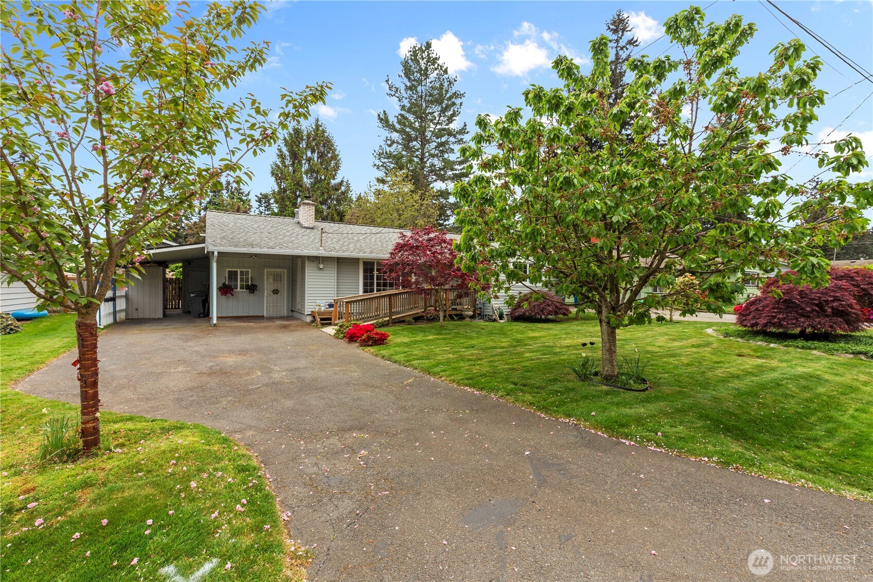 6302 181st Place SW Lynnwood WA 98037