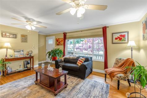 6302 181st Place SW Lynnwood WA 98037