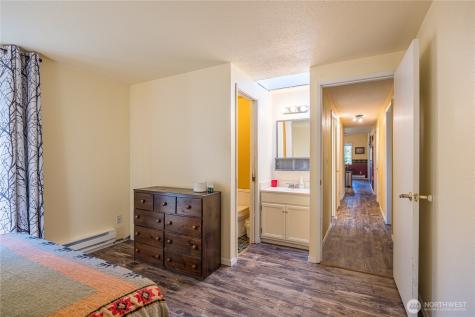 2095 Bear Creek Road Port Angeles WA 98363