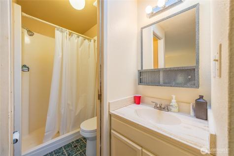 2095 Bear Creek Road Port Angeles WA 98363