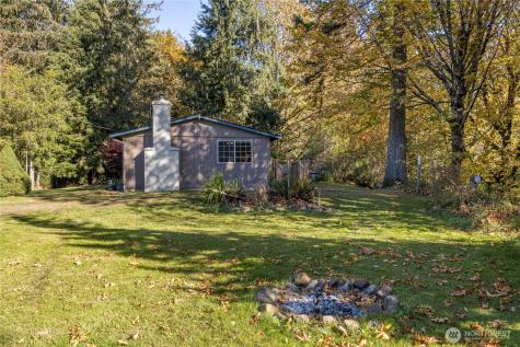 2095 Bear Creek Road Port Angeles WA 98363