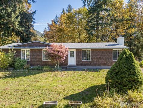 2095 Bear Creek Road Port Angeles WA 98363