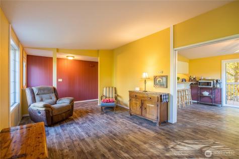 2095 Bear Creek Road Port Angeles WA 98363