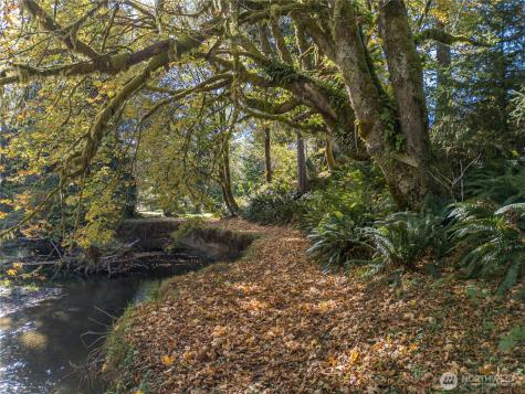 2095 Bear Creek Road Port Angeles WA 98363