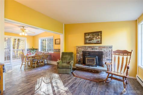 2095 Bear Creek Road Port Angeles WA 98363