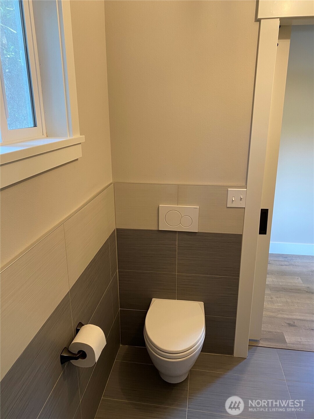 210 S 173rd Place Burien WA 98148