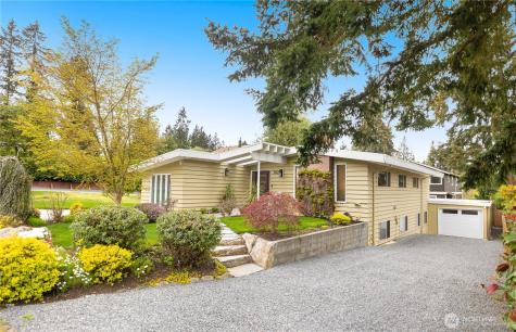 336 N 160th Street Shoreline WA 98133