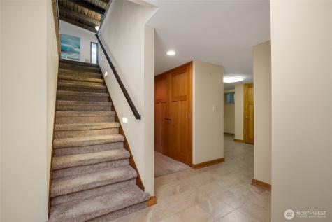 336 N 160th Street Shoreline WA 98133
