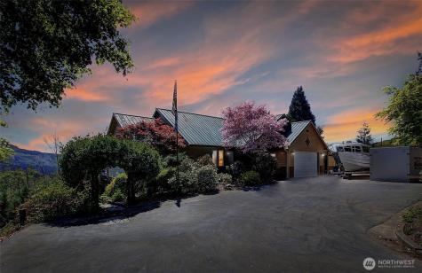 440 Fredrickson Woodland WA 98674