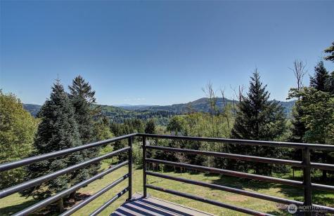 440 Fredrickson Woodland WA 98674