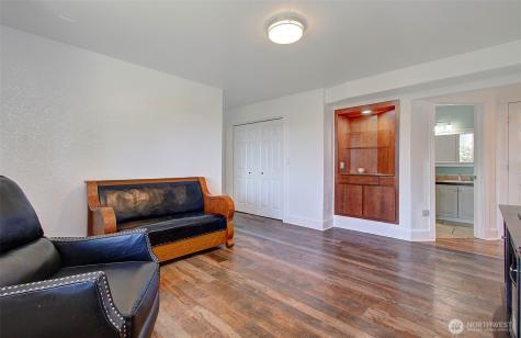 440 Fredrickson Woodland WA 98674