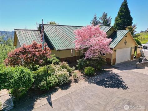 440 Fredrickson Woodland WA 98674