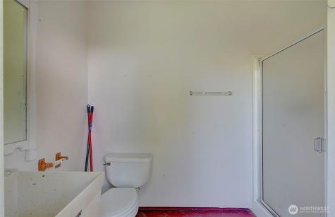 440 Fredrickson Woodland WA 98674