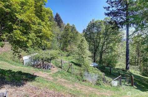 440 Fredrickson Woodland WA 98674