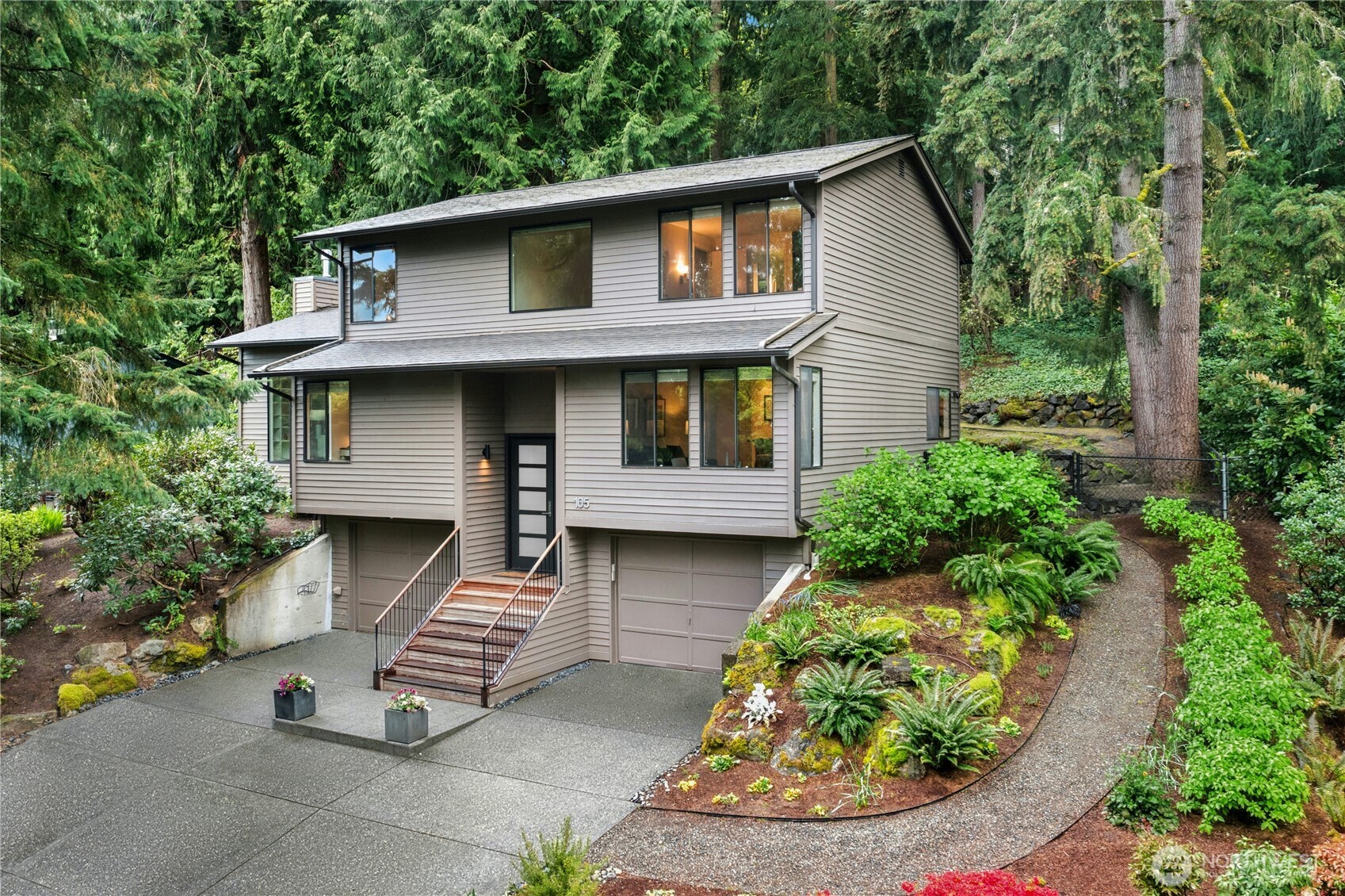 105 Big Bear Place NW Issaquah WA 98027