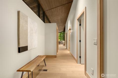 7236 NE 121st Place Kirkland WA 98034