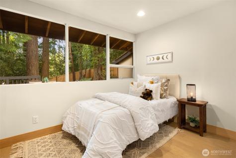 7236 NE 121st Place Kirkland WA 98034