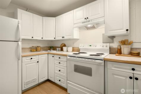 7236 NE 121st Place Kirkland WA 98034