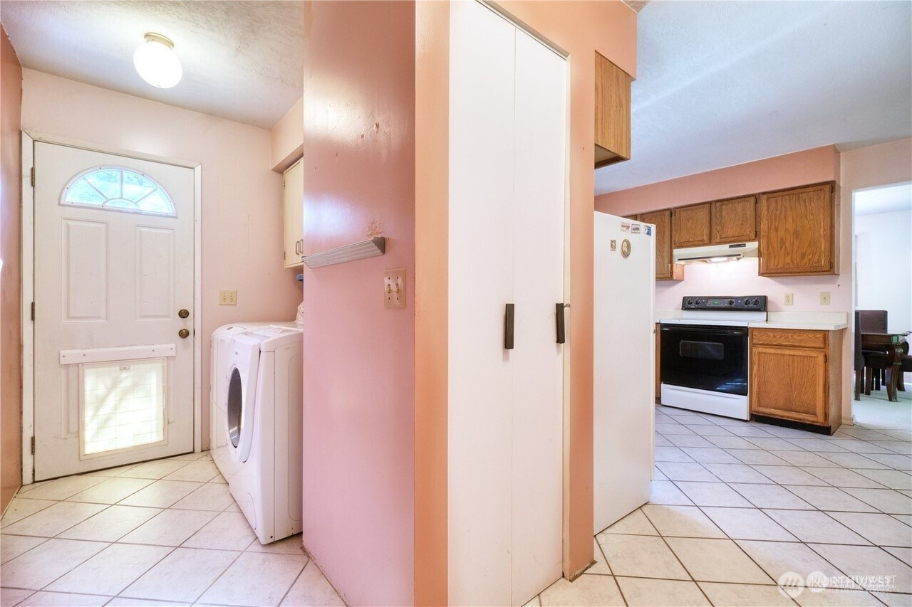 1857 Washington Drive Point Roberts WA 98281