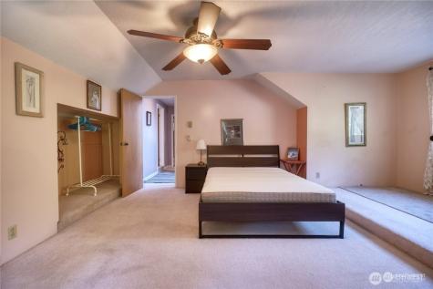 1857 Washington Drive Point Roberts WA 98281