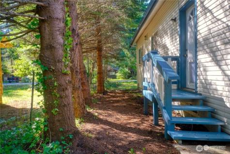 1857 Washington Drive Point Roberts WA 98281