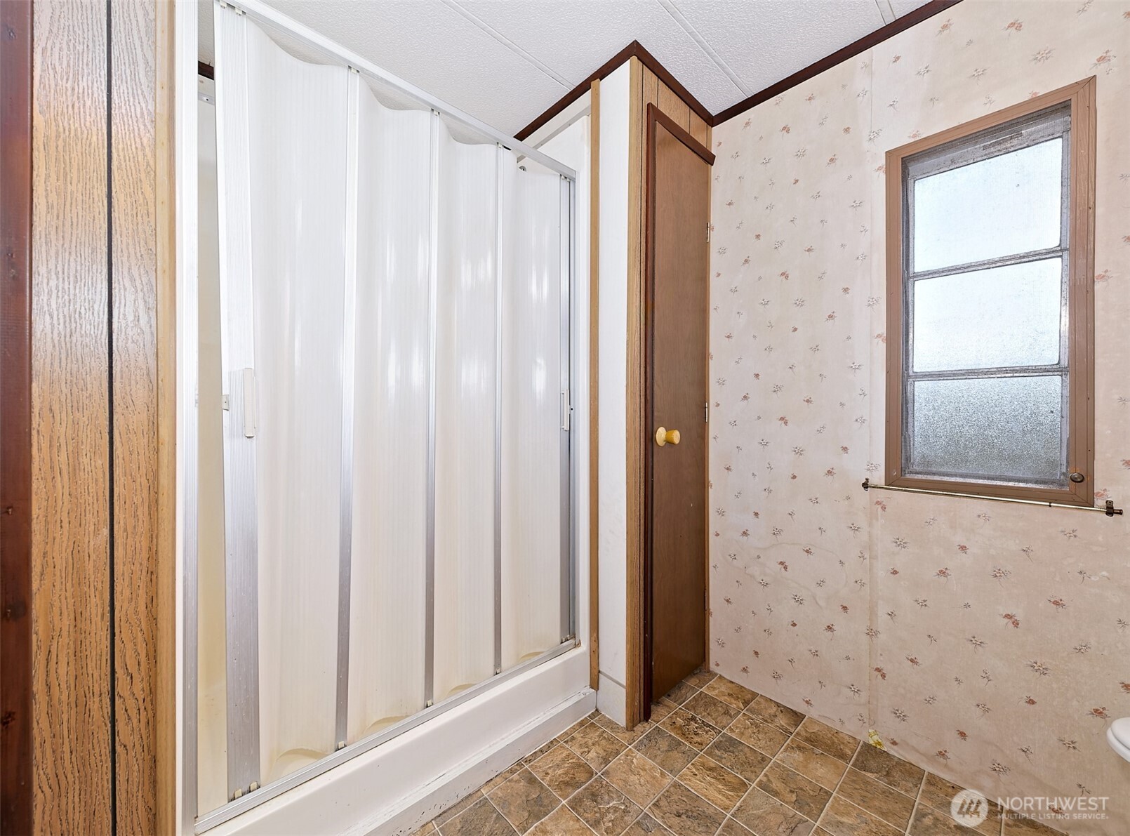 240 E Orchard Beach Drive Grapeview WA 98546