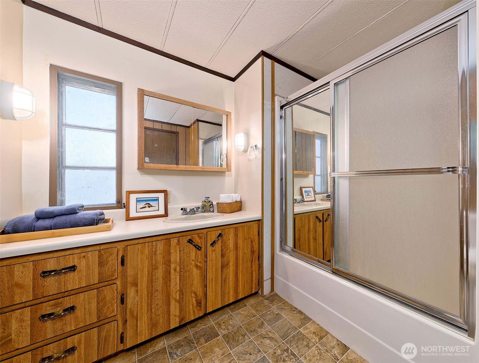 240 E Orchard Beach Drive Grapeview WA 98546