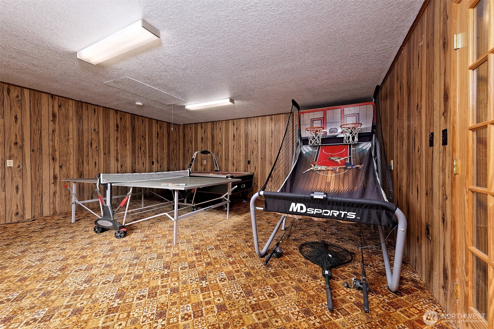 240 E Orchard Beach Drive Grapeview WA 98546