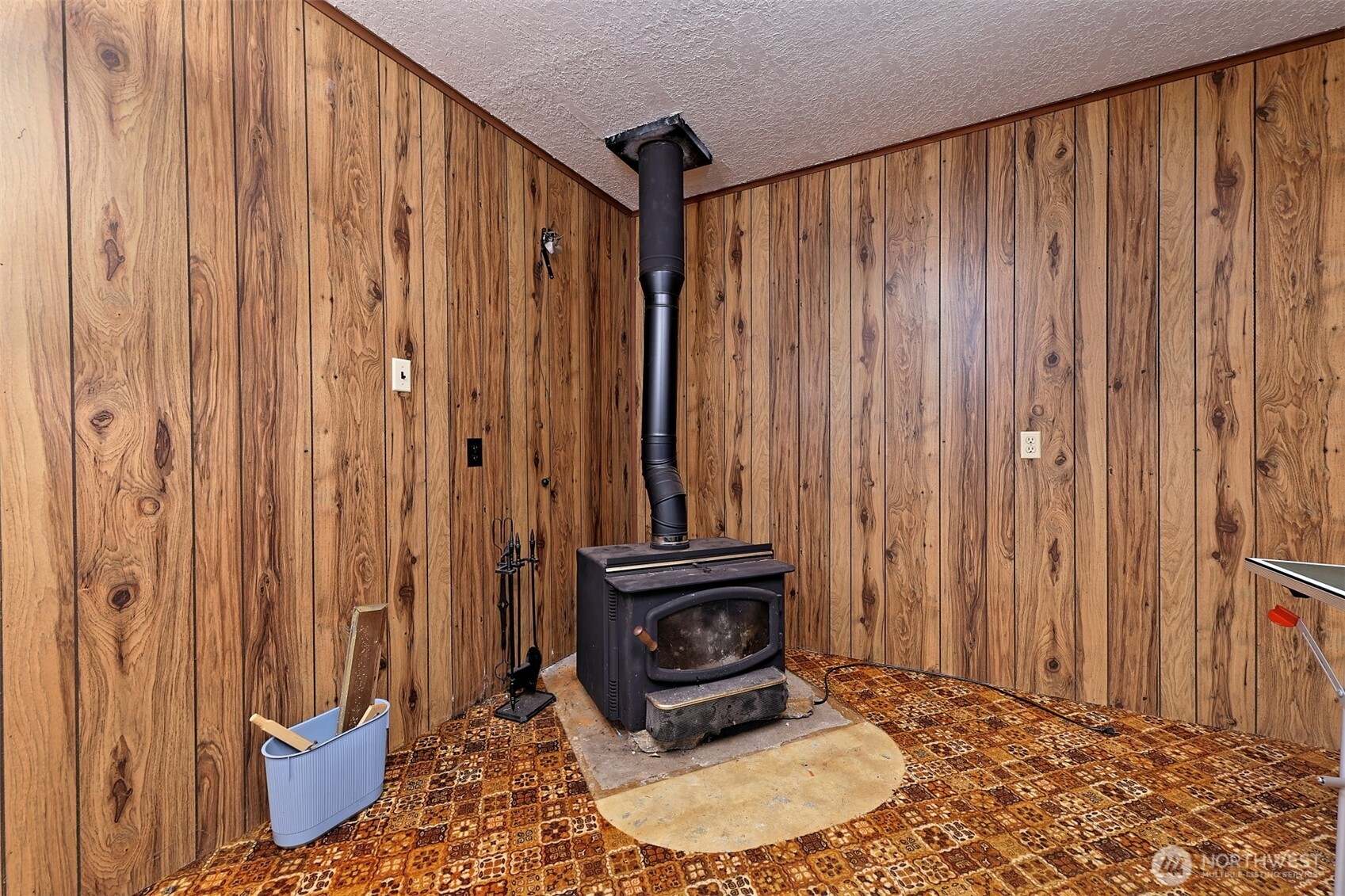 240 E Orchard Beach Drive Grapeview WA 98546