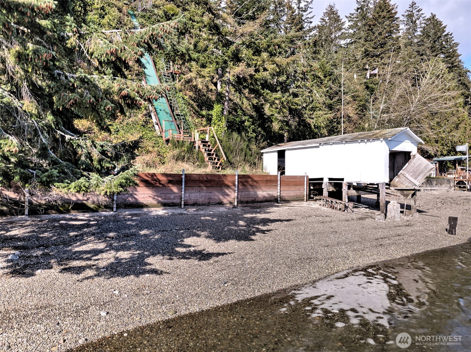 240 E Orchard Beach Drive Grapeview WA 98546