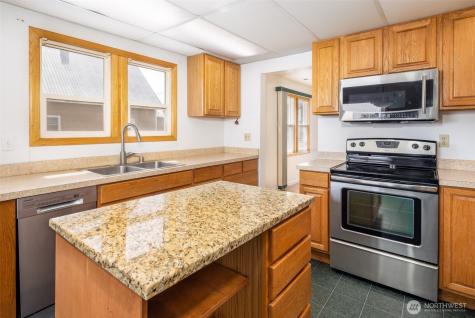 819 1st Street Cle Elum WA 98922